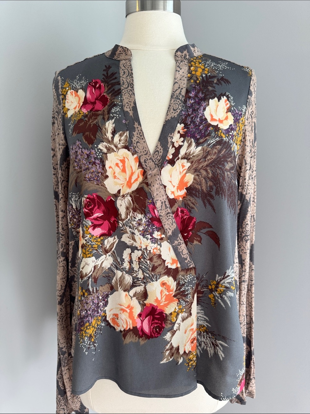 Anthropologie Tiny Jardim Faux Floral Wrap Top Blouse Medium - Picture 2 of 8